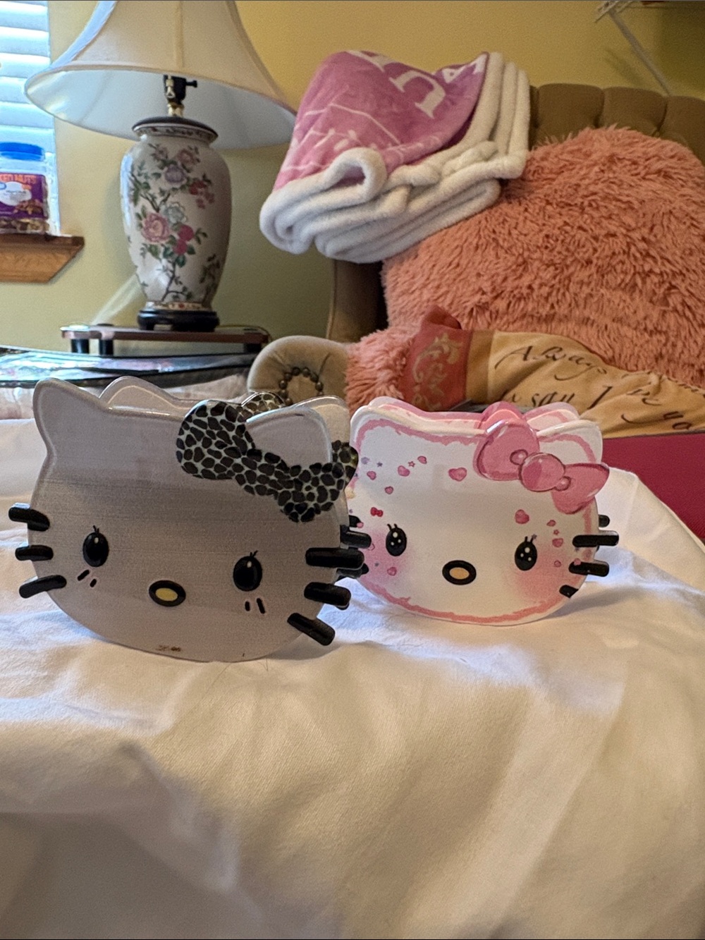 Hello Kitty Kids hair clips- Pink and Gray Face